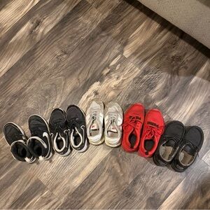 Kids sneaker bundle